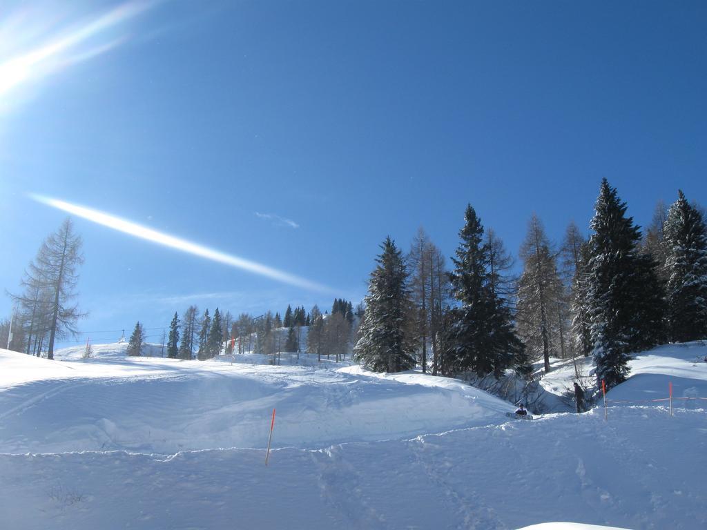 Hotel Loffele Weissbriach Esterno foto